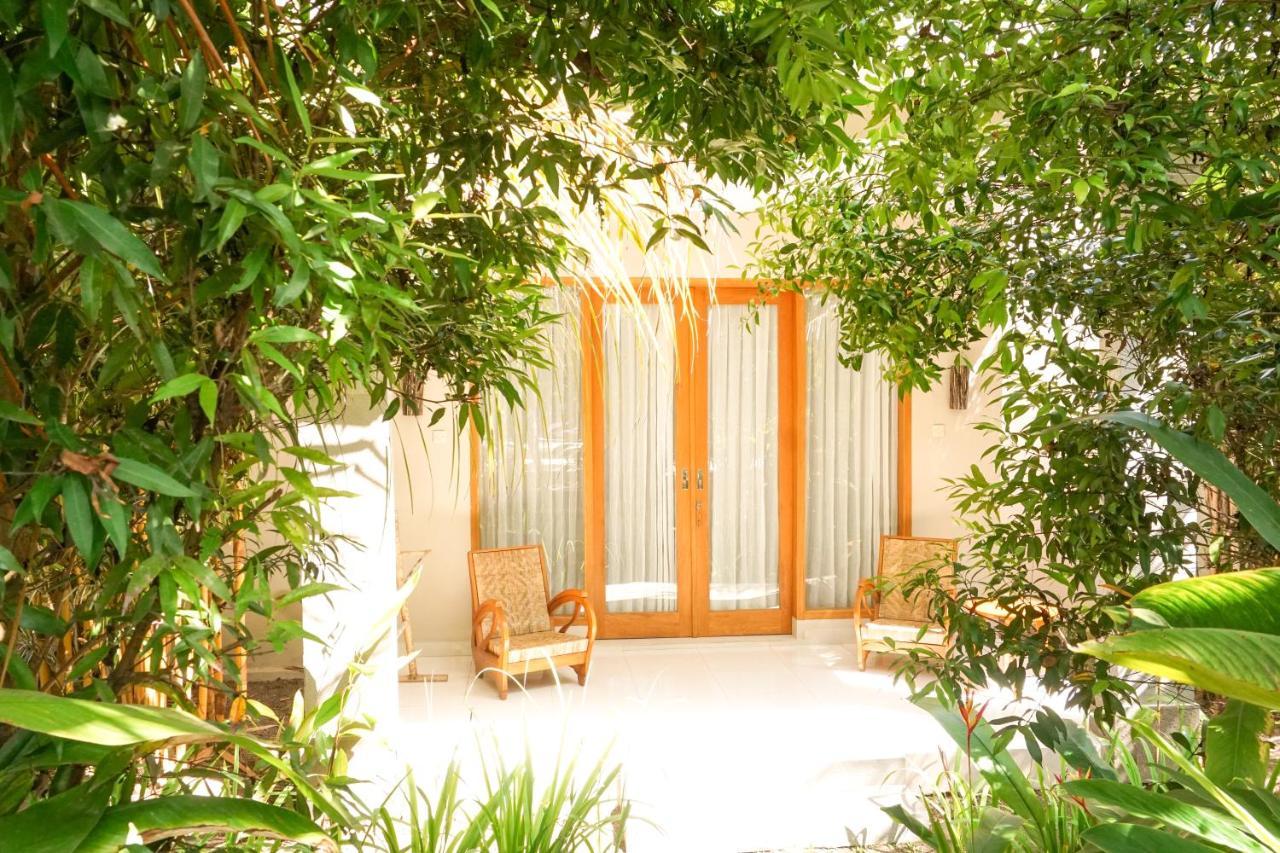 Ibludan Hotel Senggigi Dış mekan fotoğraf