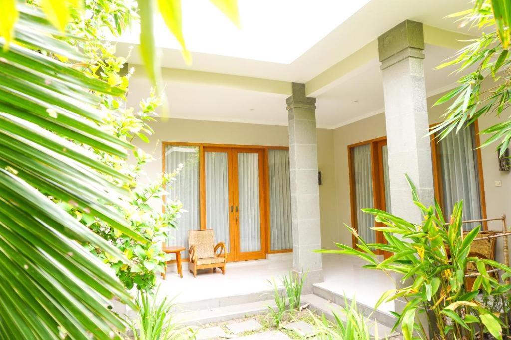 Ibludan Hotel Senggigi Dış mekan fotoğraf