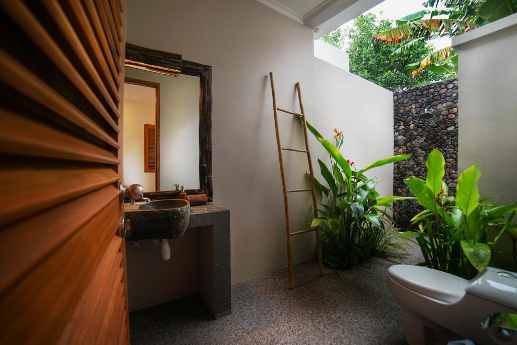 Ibludan Hotel Senggigi Dış mekan fotoğraf